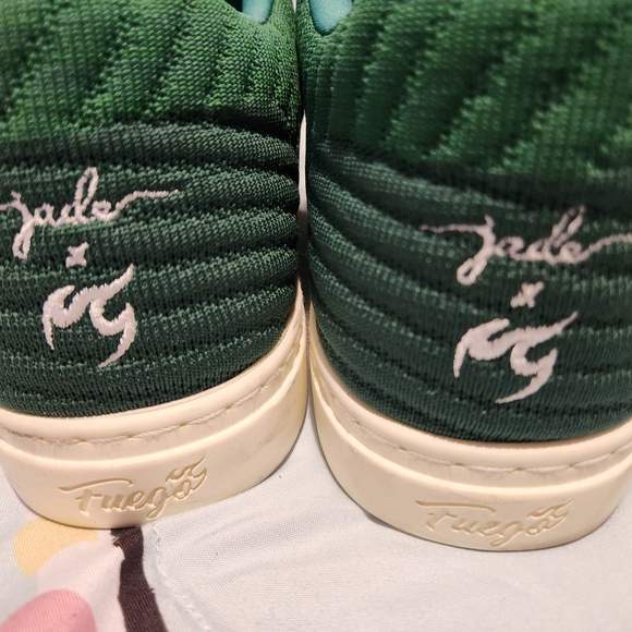 Green Gradient Women's Sneakers - Picture 6 of 8